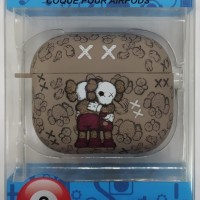 Силиконовый светящийся в темноте чехол для AirPods 3 Luxo Kaws рисунок №47