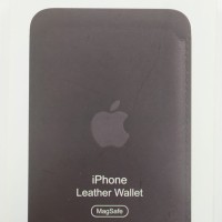 Кожаный чехол-бумажник для карт и визиток с анимацией MagSafe Leather Wallet для i-Phone черный