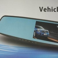 Автомобильный видеорегистратор-зеркало Walker XH208 4.3"/FullHD 1080p черный