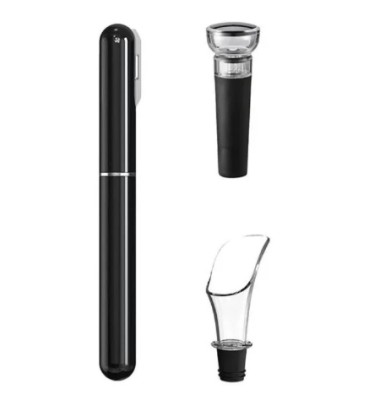 Винный набор Xiaomi Circle Joy 3 in 1 Set in a Gift Box CJ-TZ19 черный Винный набор Xiaomi Circle Joy 3 in 1 Set in a Gift Box CJ-TZ19  сочетает в себе элегантность и функциональность. Его современный дизайн и изысканные материалы делают его идеальным аксессуаром для ценителей вина. Этот набор оснащен инновационным воздушным насосом, который позволяет легко и без усилий открывать бутылки вина всего за несколько секунд.
В набор входит:
-Пневматический штопор для открытия винных бутылок
-Аэратор
-Вакуумная пробка для вина.