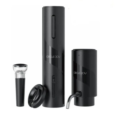 Винный набор Xiaomi Circle Joy 4 in 1 Darth Vader Wine + Wine Aerator CJ-TZ22 черный Винный набор Xiaomi Circle Joy 4 in 1 Darth Vader Wine + Wine Aerator CJ-TZ22. Этот набор представляет собой идеальное сочетание стиля и функциональности, созданное для настоящих ценителей вина. Корпус сделан из качественного пластика. Есть встроенный аккумулятор. В наборе: Электрический штопор, вакуумная пробка, нож, аэратор.