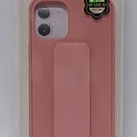 Накладка для i-Phone 12 mini 5.4" кожаная с держателем для руки розовая