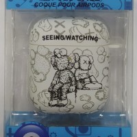 Силиконовый светящийся в темноте чехол для AirPods 1/2 Luxo Kaws рисунок №1