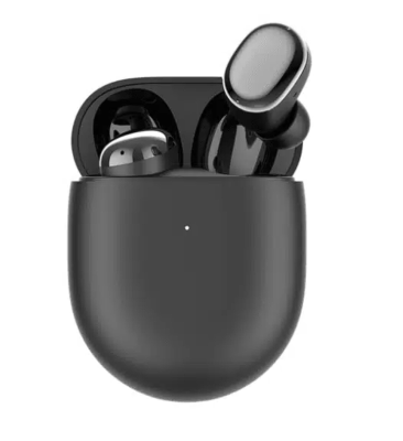 Наушники беспроводные Xiaomi Redmi Buds 4 BHR7335GL Global черные Наушники беспроводные Xiaomi Redmi Buds 4 BHR5846GL Global  поставляются в компактном кейсе, который служит одновременно защитным футляром и зарядным устройством. Обладая внутриканальной конструкцией, наушники звучат мощно и насыщенно. Особенность модели в использовании в динамиках диаметром 10 мм Hi-Fi-диафрагмы. Благодаря ей устройство воспроизводит звук в диапазоне 20-20000 Гц, отвечая за мощный звук, расширенные басы, а также трехчастотную сбалансированную стабилизацию.

Встроенный микрофон TWS Xiaomi Redmi Buds 4 поддерживает активное шумоподавление, в результате чего фоновый шум уменьшается до 90%. Речевой алгоритм AI распознает точно окружающий шум и голоса, позволяя слышать детали голоса даже в шумном месте. Для подключения используется технология Bluetooth 5.2, по которой наушники синхронизируются и между собой, и с другими устройствами. Сенсорные датчики приостанавливают воспроизведение, стоит вам снять наушники, и автоматически возобновляют, если вы их надеваете.