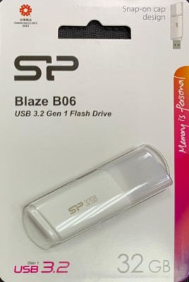 3.2 USB флеш накопитель Silicon Power 32GB Blaze B06 White 3.2 USB флеш накопитель Silicon Power 32GB Blaze B06 White