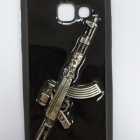 Накладка для Samsung Galaxy A3 (2016) силикон с оружием