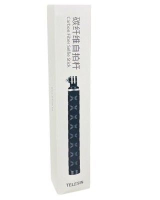 Монопод Telesin Selfie Stick Carbon Fiber GP-MNP-90T для экшн-камер Монопод Telesin Selfie Stick Carbon Fiber GP-MNP-90T для экшн-камер.  Ударопрочный, Япония импортировала углеродную ткань 120T, поддерживает зеркальную камеру 1,5 кг, безопасную и стабильную. 
Вес всего 113 г, он легче, чем Gopro Hero 7, на треть легче, чем традиционная селфи-палка. 
 Более прочный, антикоррозийный, можно использовать в море (обратите внимание на чистоту после использования). 
Может использоваться со штативом, замком дистанционного управления, зажимом для мобильного телефона. 
 Подходит для GoPro, DJI Osmo Action, Xiaoyi, SJCAM и т. д. 
 штатив из алюминиевого сплава можно складывать .
 Метод усадки селфи-палки: поверните верхний вал против часовой стрелки и поверните нижний вал по часовой стрелке.  Обратите внимание: он имеет только 2 длины: 90 см (2,95 фута),22 см (0,72 фута).