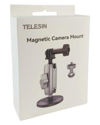 Магнитное крепление Telesin Magnetic Camera Mount CMM-001 для экшн-камер Магнитное крепление Telesin Magnetic Camera Mount CMM-001 для экшн-камер  представляет собой вершину инноваций в области креплений для камер. Изготовленное из высококачественного алюминиевого сплава, это крепление сочетает в себе легкость и невероятную прочность. Дизайн продукта учитывает необходимость устойчивого и надежного крепления в любых условиях, от экстремальных видов спорта до повседневной урбанистической съемки. В основе конструкции лежит система из 6 неодимовых магнитов, которые обеспечивают удержание на металлических поверхностях с силой до 9 кг. Это гарантирует, что ваша экшен камера будет надежно закреплена даже в самых экстремальных условиях. Силиконовое покрытие на поверхности магнитов предотвращает царапины и повреждения при контакте с крепежными поверхностями. Оснащен шарнирными зажимами, позволяющими пользователю свободно выбирать направление камеры, аналогично функционалу MagicArm. Двойной монтажный адаптер оснащен возможностью вращения на 360°, что дает  полную свободу в выборе угла ...