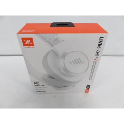 Стереонаушники Bluetooth Полноразмерные JBL Live 650BT BT4.1/700mAh/30ч белые Стереонаушники Bluetooth Полноразмерные JBL Live 650BT BT4.1/700mAh/30ч белые
