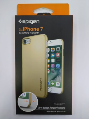 Клип-кейс Spigen для i-Phone 7 Thin Fit 042CS20732 шампань Клип-кейс Spigen для i-Phone 7 Thin Fit 042CS20732 шампань